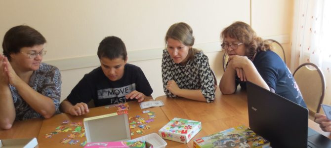 29 сентября, занятие «Необычной школы» в Гуманитарном центре — библиотеке им. семьи Полевых. Фото